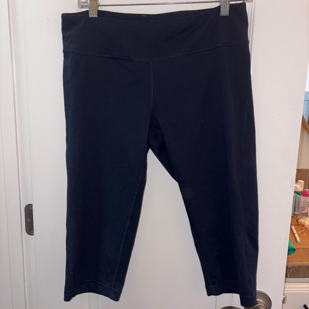 Zella Capri Leggings